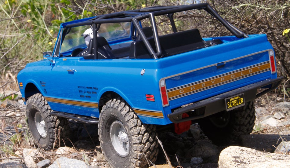 Axial SCX10 II 1969 Chevrolet Blazer RTR - Rear Trail