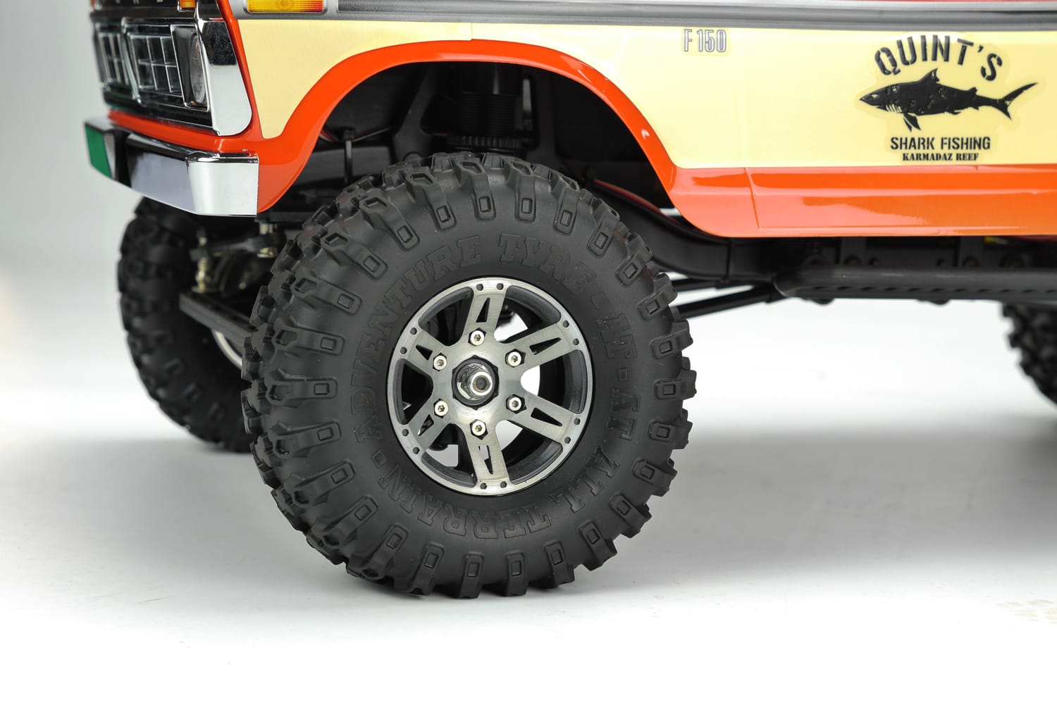 Carisma Scale Adventure SCA-1E with Free CNC Machined Wheels - Detail