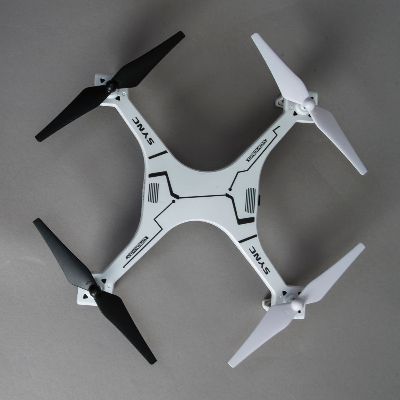 Dromida Sync UAV RTF - Top