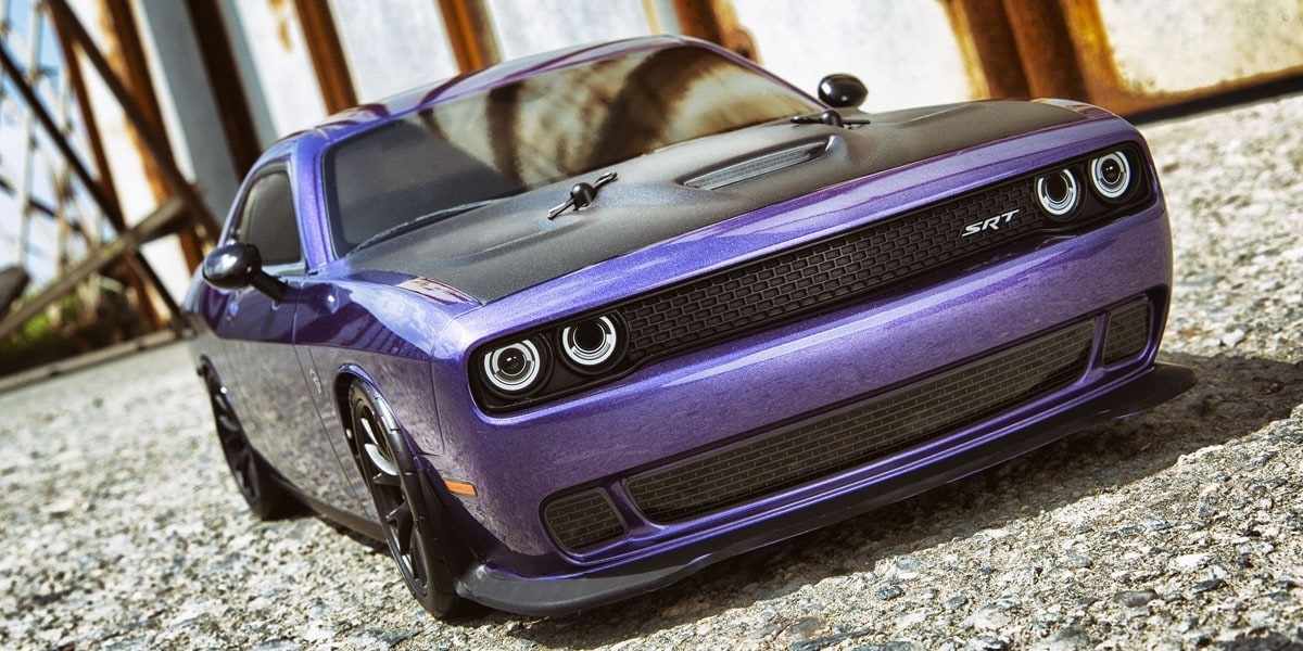 Kyosho Fazer Dodge Charger Hellcat Plum Crazy - Outdoors