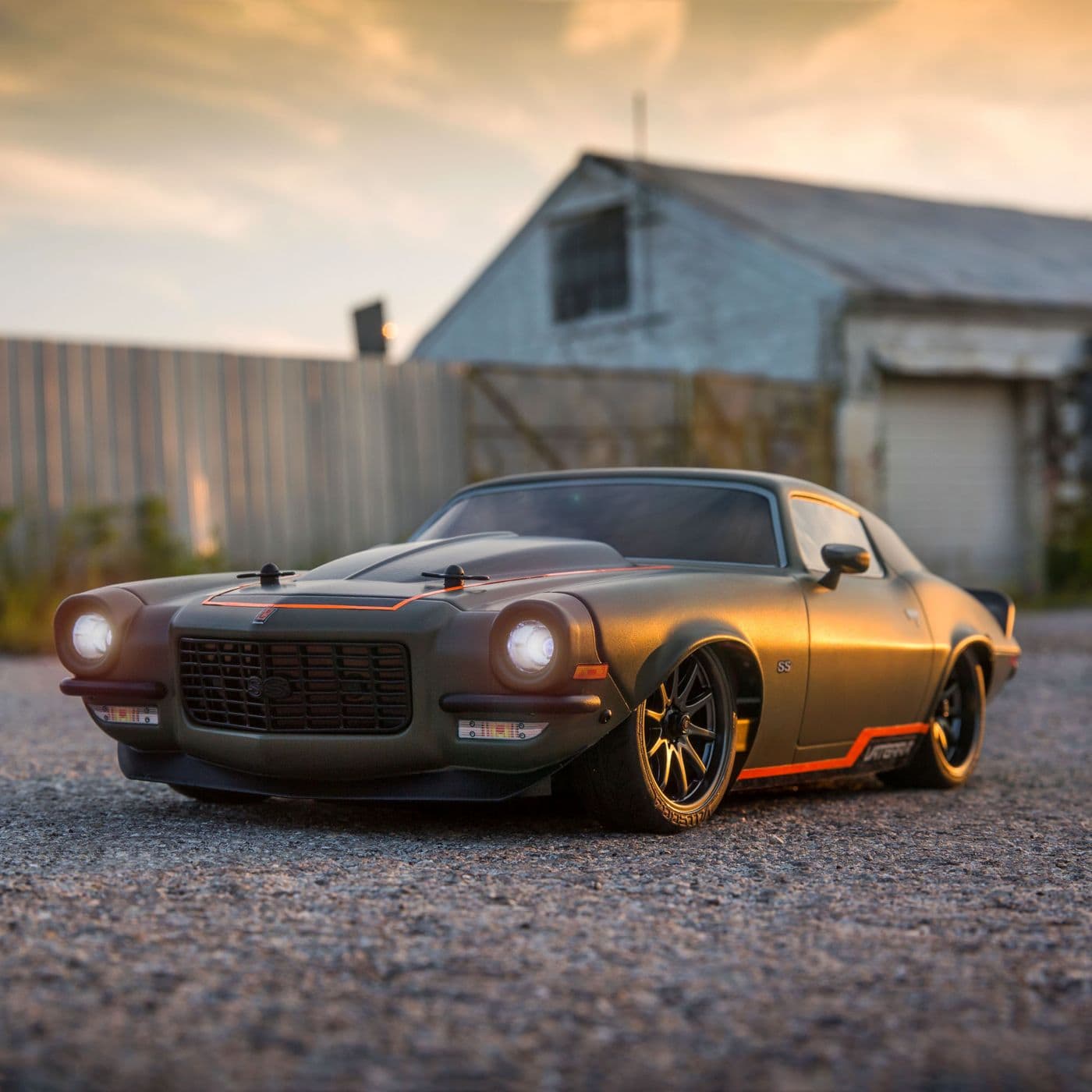 Vaterra 1972 Camaro SS - Dusk